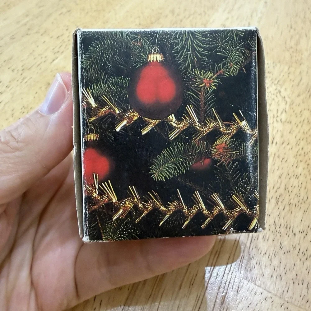1970s Twist Ribbon Garland Gold Metallic Christmas‎ Decor Robel Hall Unused NOS